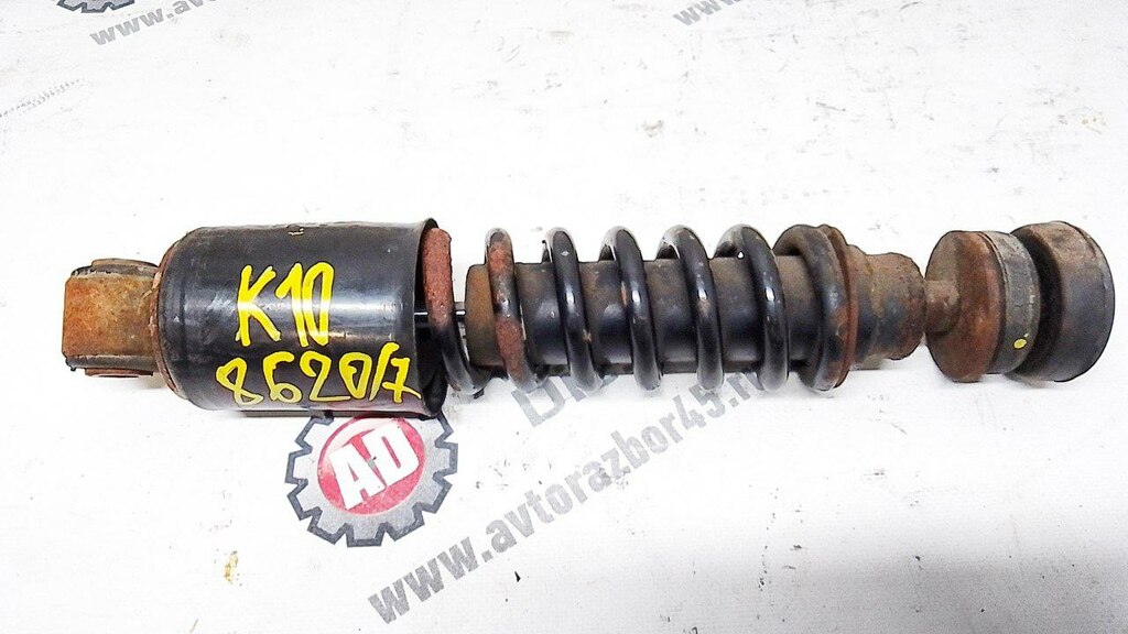 Амортизатор кабины передн. б/у