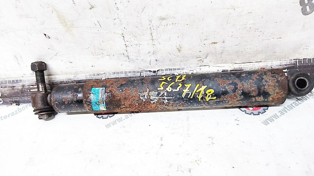 Амортизатор подвески задней оси б/у 