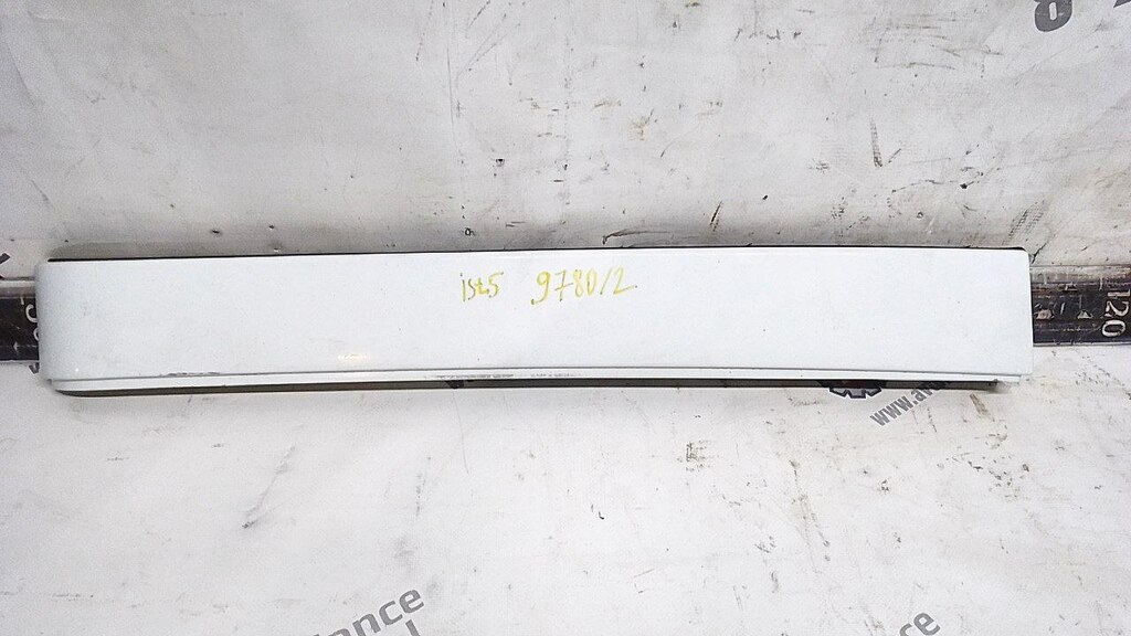 Накладка инструментального ящика прав. б/у