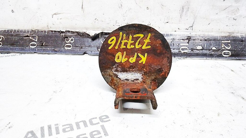 Отбойник передней рессоры средний б/у