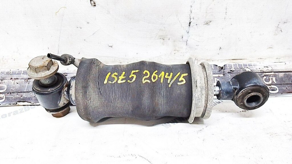 Подушка кабины задняя б/у