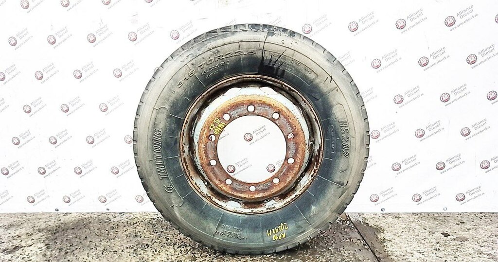 Шина 315/70  R22,5 (ведущая) б/у 