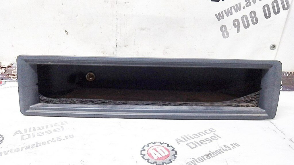 Бардачок б/у