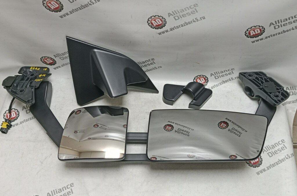 Зеркало основное прав. (двойное) нов. 