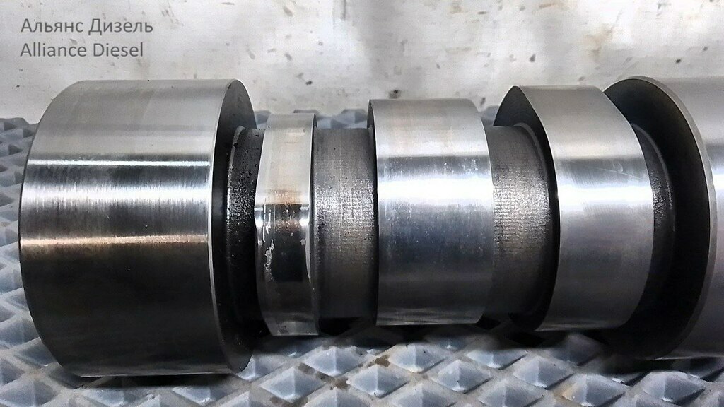 Распредвал б/у 