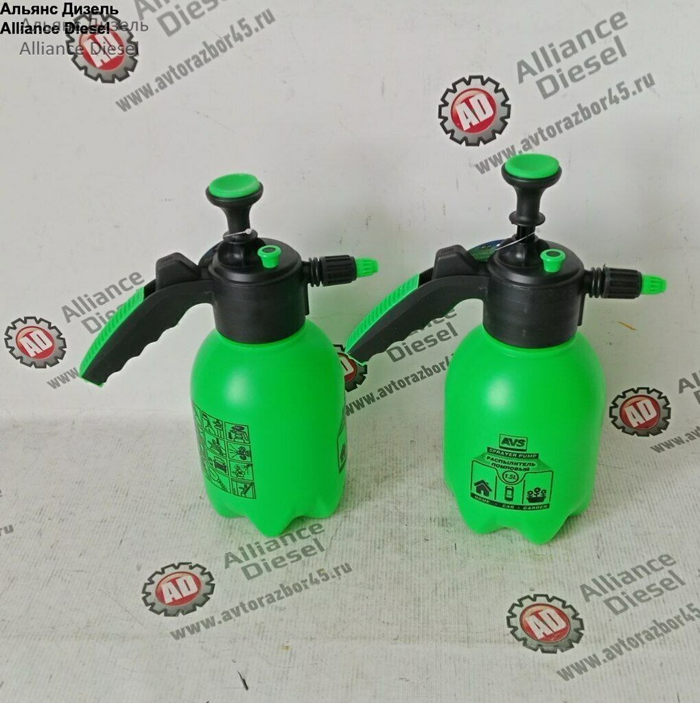 Опрыскиватель  помповый AVS 1.5 л нов. 