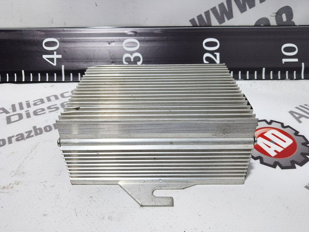 Преобразователь 24 на 12 (02W22) б/у